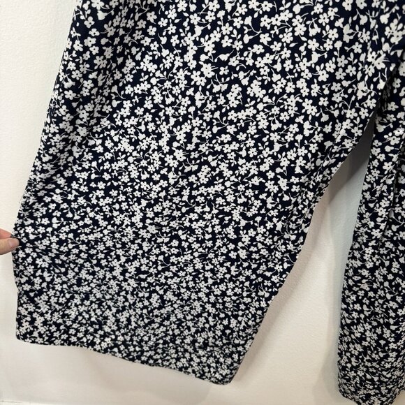 NWT J. Crew Jumpsuit 10 / M Wide Leg Floral Smocked Navy Blue White Sleeveless - Picture 4 of 12